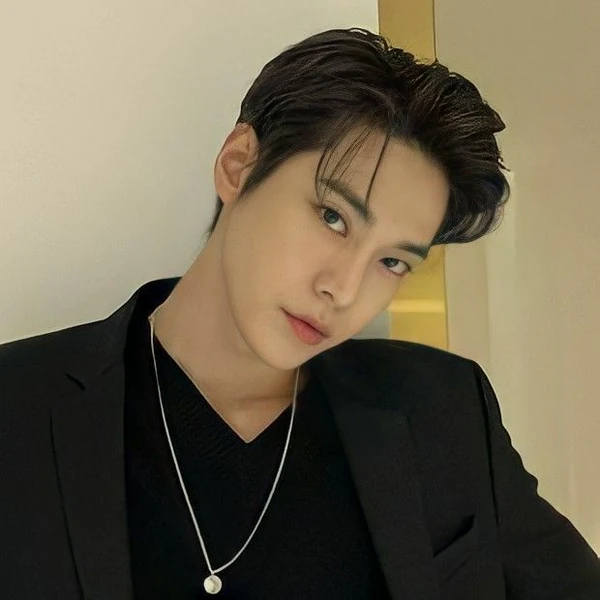 充满粉丝爱意的道英 (NCT 127)人气照片