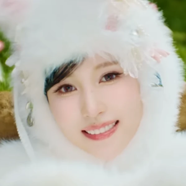 미나 (TWICE) 팬심 가득한 인기 사진