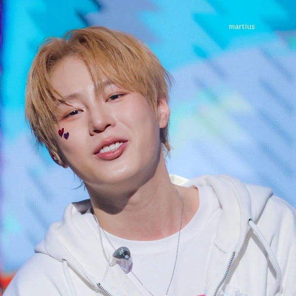 今日最も愛されたハ・ソンウンの姿