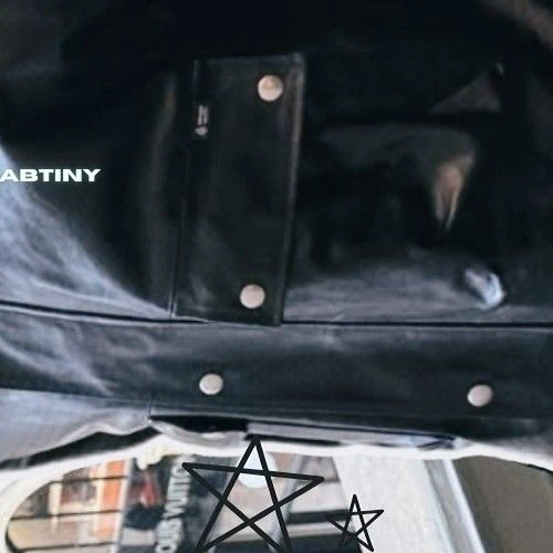 Foto Populer Penuh Cinta untuk Wooyoung (ATEEZ)