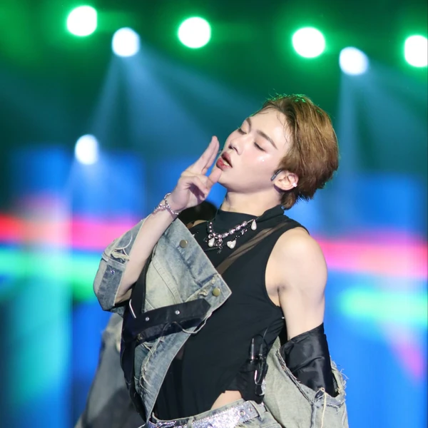 Shining profile picture of Lego (LYKN) on today's Choeaedol