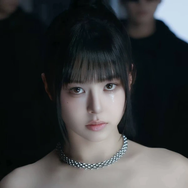 今日最受喜愛的E:U (EVERGLOW)