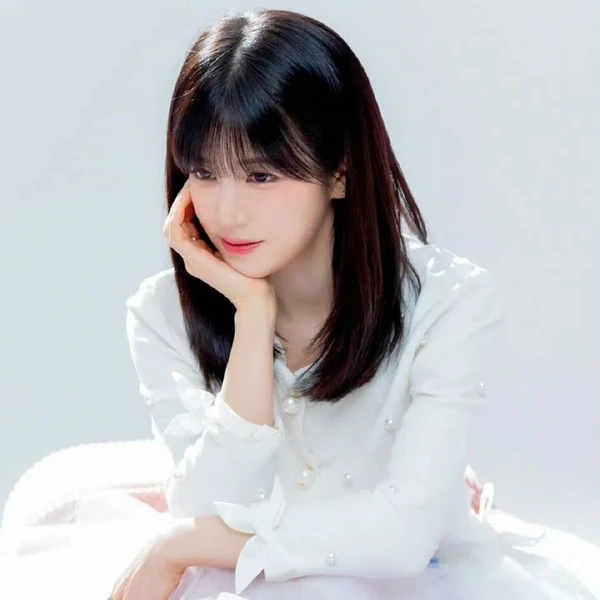 Top Photo Full of Park Chorong (Apink) Love