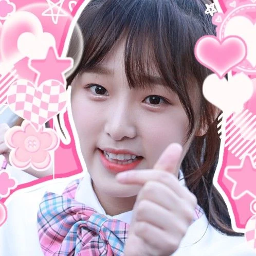 Top Photo Full of Choi Yena Love