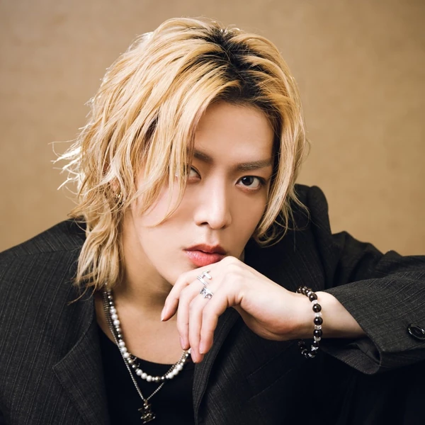 今天最受喜爱的悠太 (NCT 127)