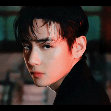 뷔 (방탄소년단)의 매력을 담은 최애돌 대표 사진