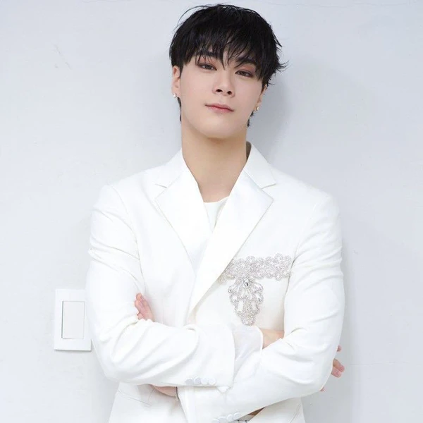 오늘 가장 사랑받은 아스트로의 모습