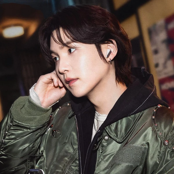 Today's Most Loved SUGA (BTS)