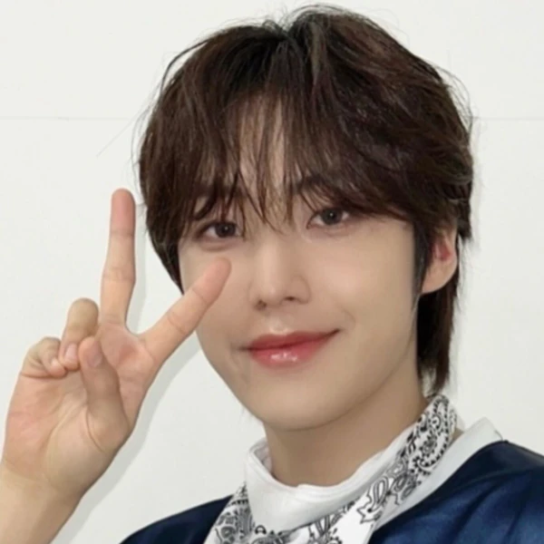 Today's Most Loved Lee Eunsang (YOUNITE)