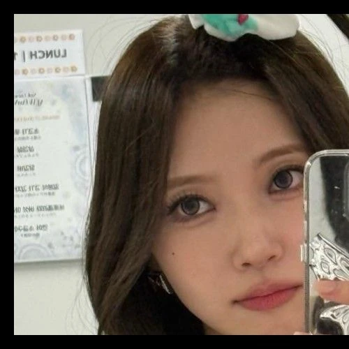 Popular profile picture of Mayuka (NiziU) loved by fans