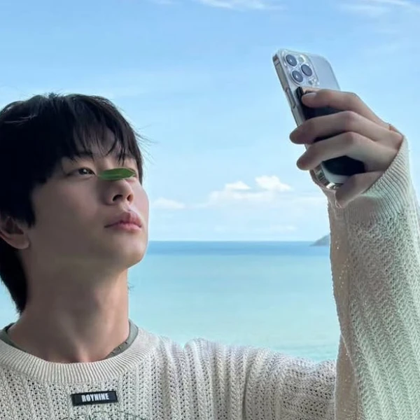 Today's Most Loved Yook Sungjae (BTOB)