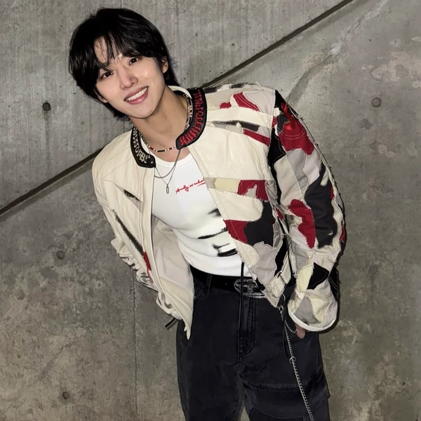 Top Photo Full of Hongseok (PENTAGON) Love