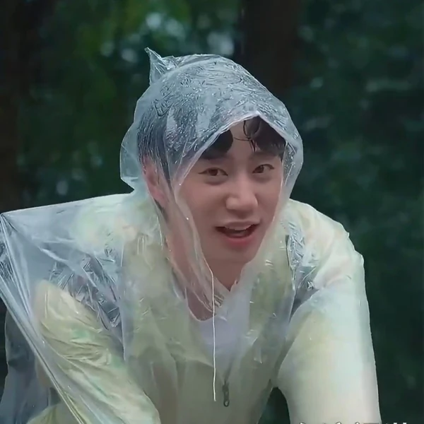 Top Photo Full of Lee Junyoung Love