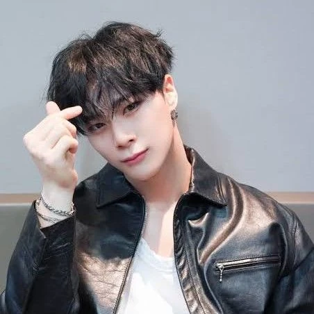 Top Photo Full of Moonbin (ASTRO) Love