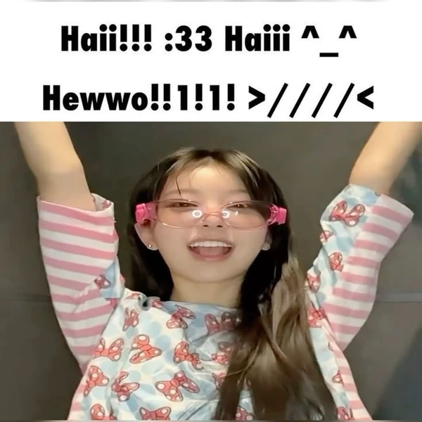 充满粉丝爱意的Moka (ILLIT)人气照片