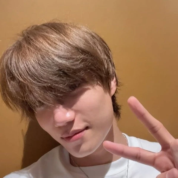 今天最受喜爱的EXO