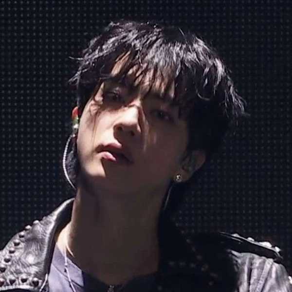 팬들이 뽑은 진 (방탄소년단) 최고의 순간