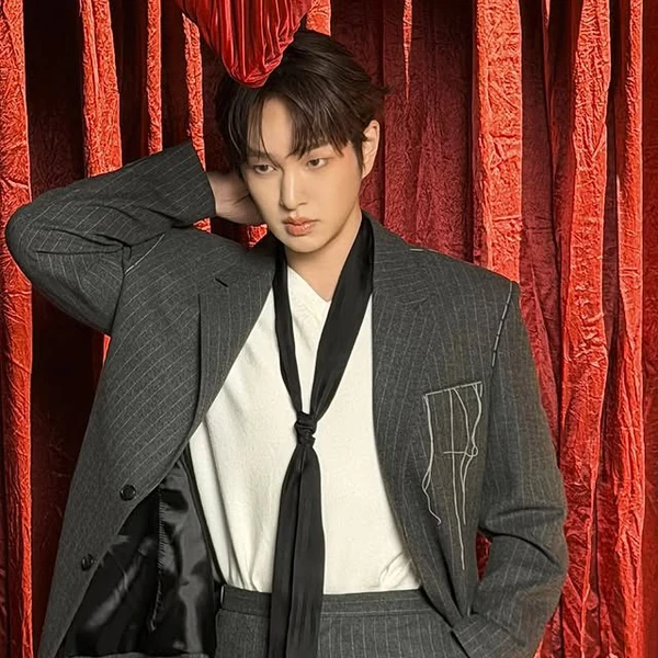 充滿粉絲愛意的溫流 (SHINee)人氣照片