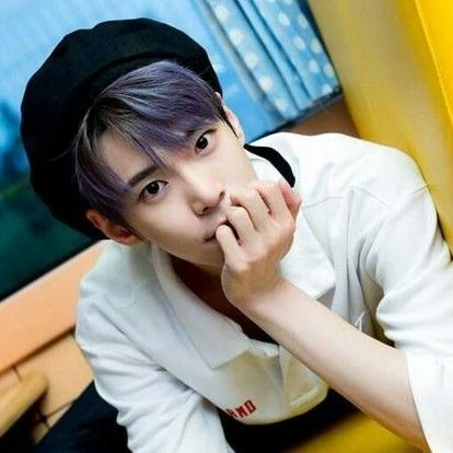 Shining profile picture of Doyoung (NCT 127) on today's Choeaedol