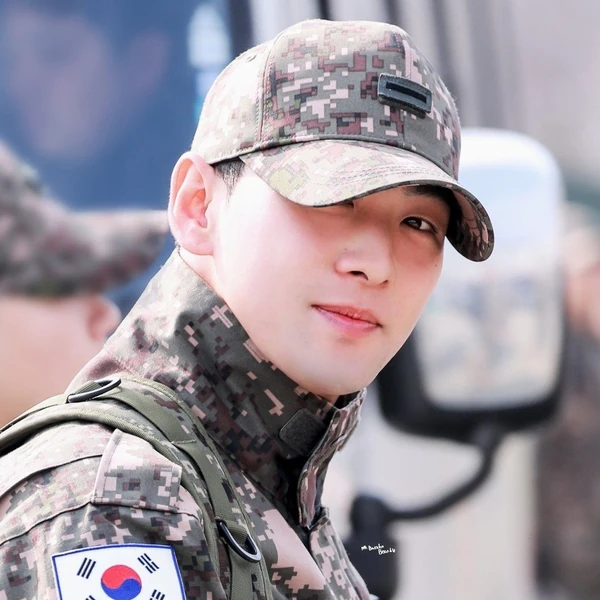 Today's Most Loved Baekho