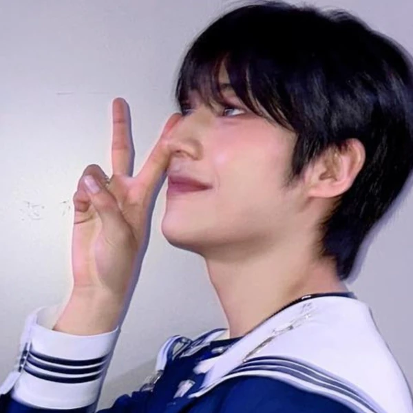 充滿粉絲愛意的李垠尚 (YOUNITE)人氣照片