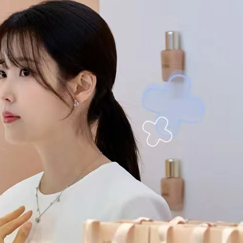 팬들이 뽑은 아이유 최고의 순간