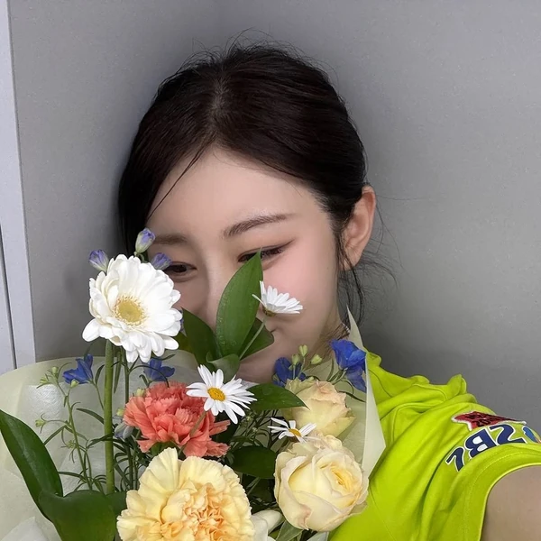 Shining profile picture of Lee Chaeyeon on today's Choeaedol