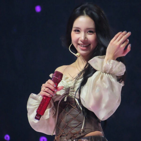 Today's Most Loved Chaeyoung (TWICE)