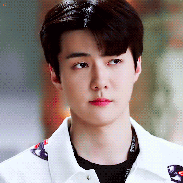 오늘 가장 사랑받은 세훈 (EXO)의 모습