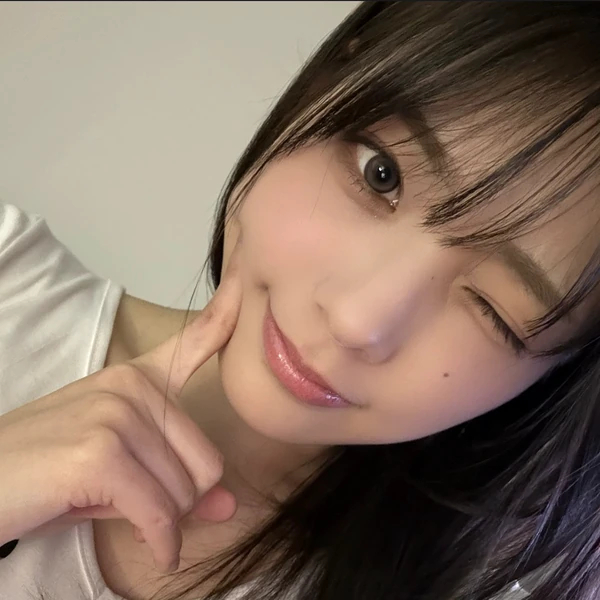 今日最も愛されたシヨン (QWER)の姿