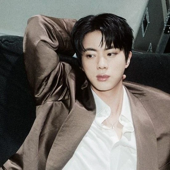 팬들이 뽑은 진 (방탄소년단) 최고의 순간