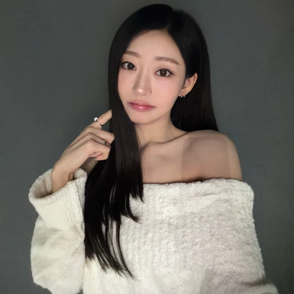 充滿粉絲愛意的Julie (KISS OF LIFE)人氣照片