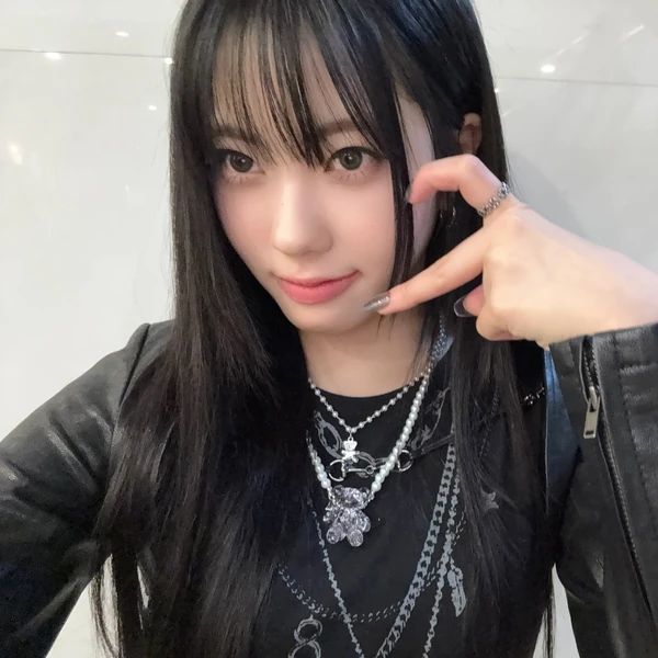 充滿粉絲愛意的奈良井胡々 (izna)人氣照片