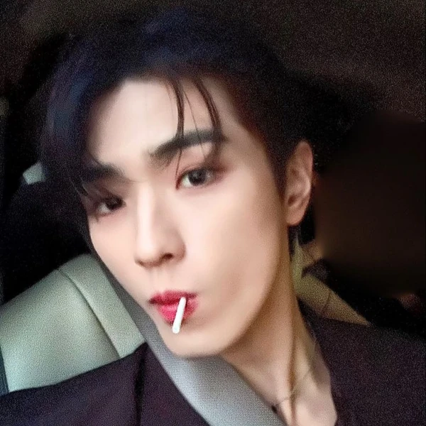 Fans' Pick: Best Moment of Yonghee (CIX)