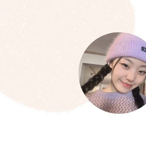 Signature photo of Haeun (Lapillus) capturing their charm