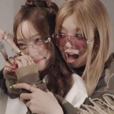 Top Photo Full of ALLDAY PROJECT Love