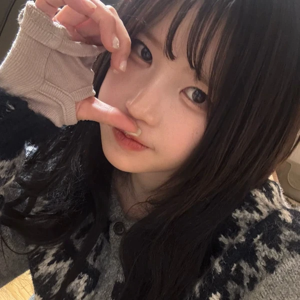 Today's Most Loved fromis (9)