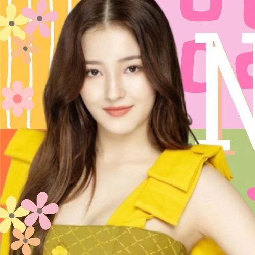 Top Photo Full of Nancy (MOMOLAND) Love