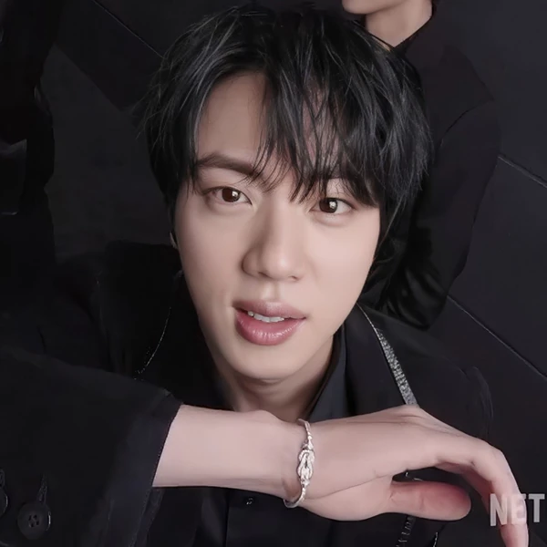 진 (방탄소년단) 팬심 가득한 인기 사진