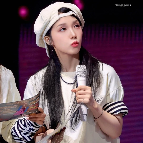 Top Photo Full of Jeong Eunji (Apink) Love