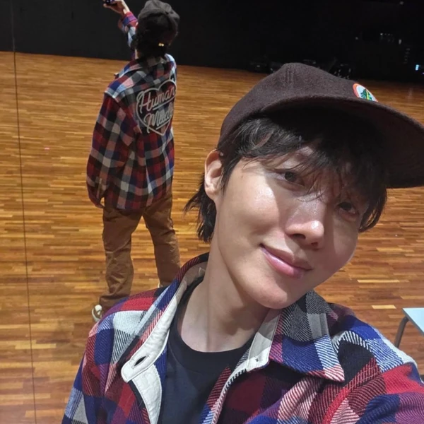 粉絲票選的J-hope (防彈少年團)最佳瞬間