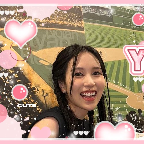 오늘 가장 사랑받은 미나 (TWICE)의 모습