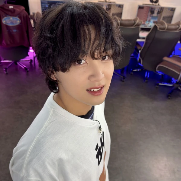 Today's Most Loved Haechan (NCT 127, NCT DREAM)