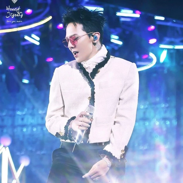 Today's Most Loved G-DRAGON (BIGBANG)