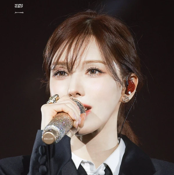 Top Photo Full of Wendy (Red Velvet) Love