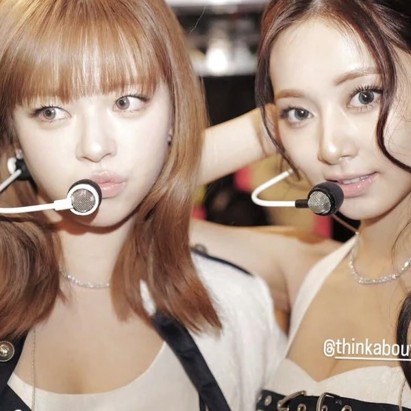 Penampilan TWICE yang Paling Dicintai Hari Ini