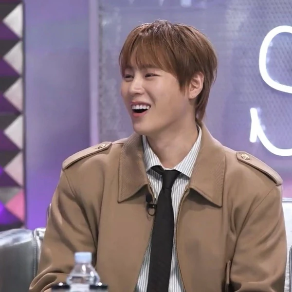 Today's Most Loved Ha Sungwoon