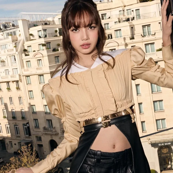 Momen Terbaik Lisa (BLACKPINK) Pilihan Penggemar