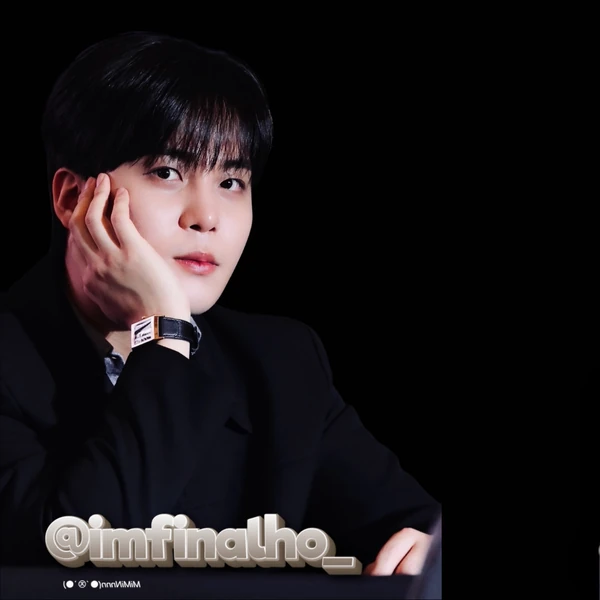 Signature photo of 鍾浩 (ATEEZ) capturing their charm