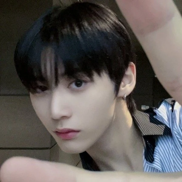 Signature photo of BOYNEXTDOOR capturing their charm